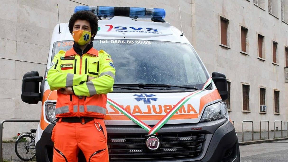 Livorno, si alza e partorisce in bagno: «Quando la bimba ha iniziato a piangere, abbiamo tirato un sospiro di sollievo»