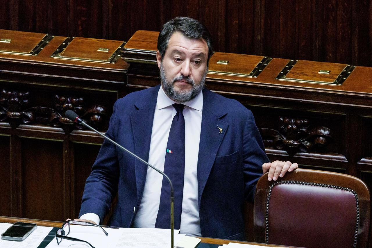 
	Il ministro Salvini

