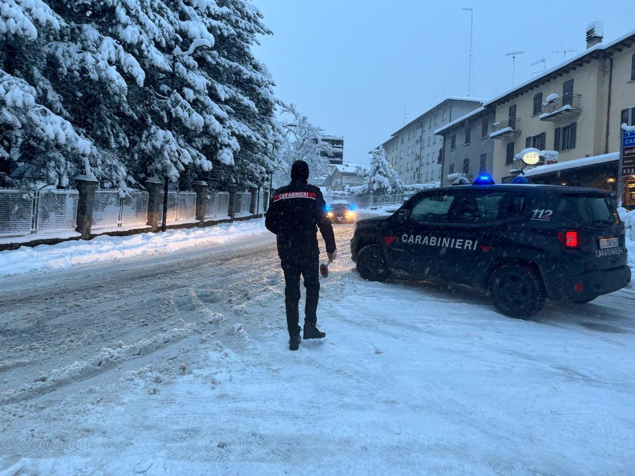 Blackout, un’altra notte difficile. Viano apre un’area di accoglienza