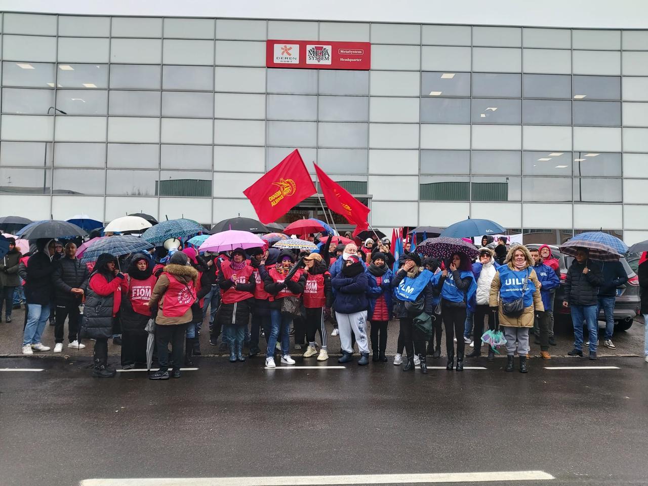 Crisi Meta System, sciopero a oltranza dei lavoratori