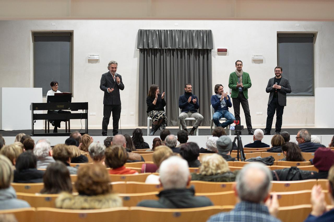 La Bohème illustrata al pubblico tra curiosità e talenti sassaresi