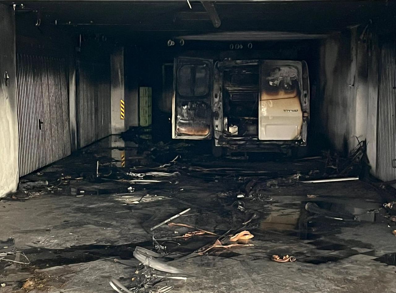 Incendio in una casa a Formigine: evacuate quattordici persone