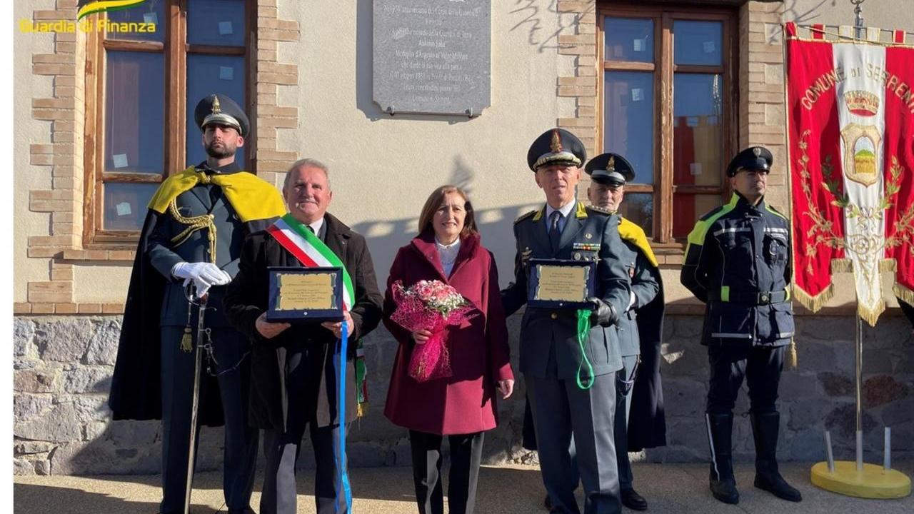 Ferito a morte da due contrabbandieri: targa ricordo del finanziere Antonio Saba