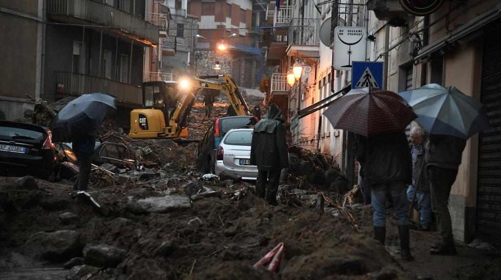 I danni causati dal dissesto idrogeologico (foto di Massimo Locci)
