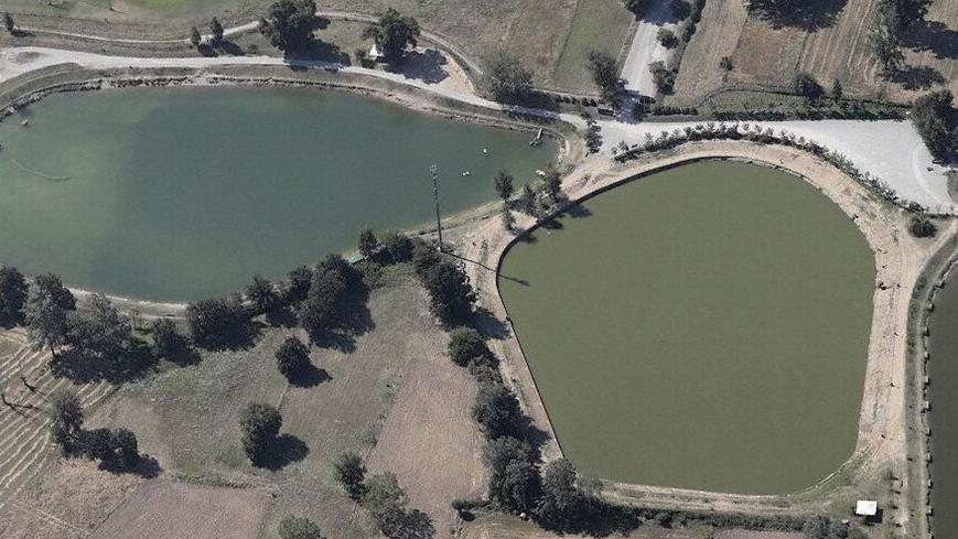 Impianto sportivo per tennis e padel nell’area dei laghetti di Lammari