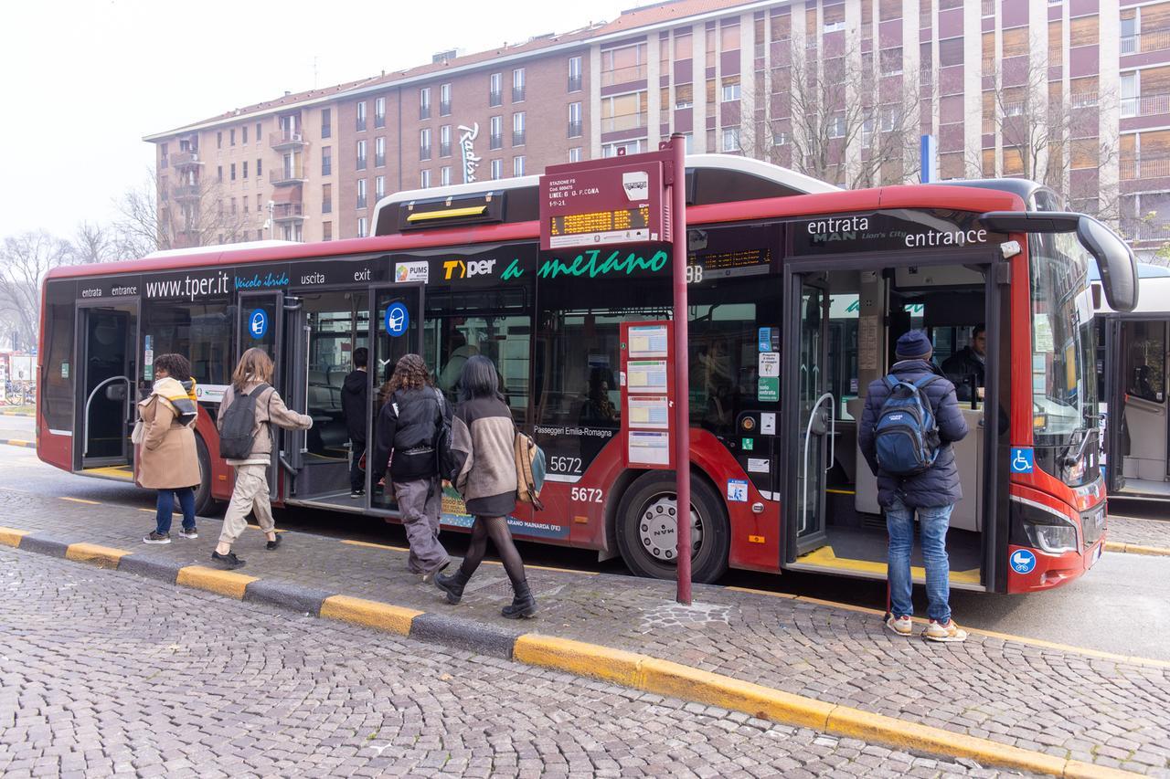 Sciopero generale nazionale, servizi Tper non garantiti a Ferrara e Bologna