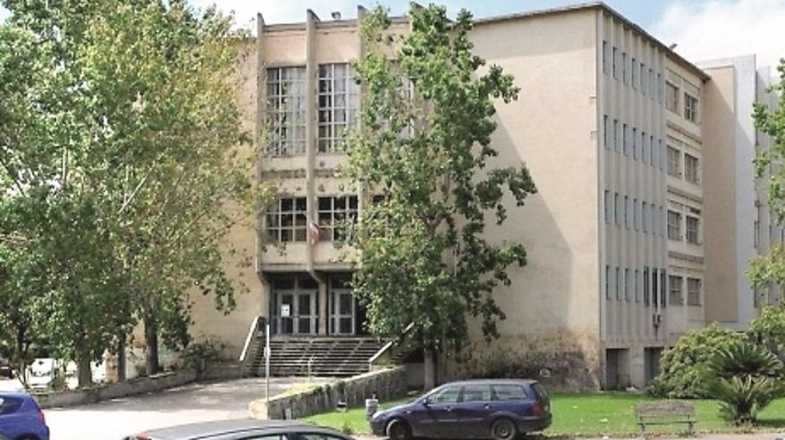 Suora accusata di maltrattamenti: «Sui bimbi pugni e calci allo stomaco»