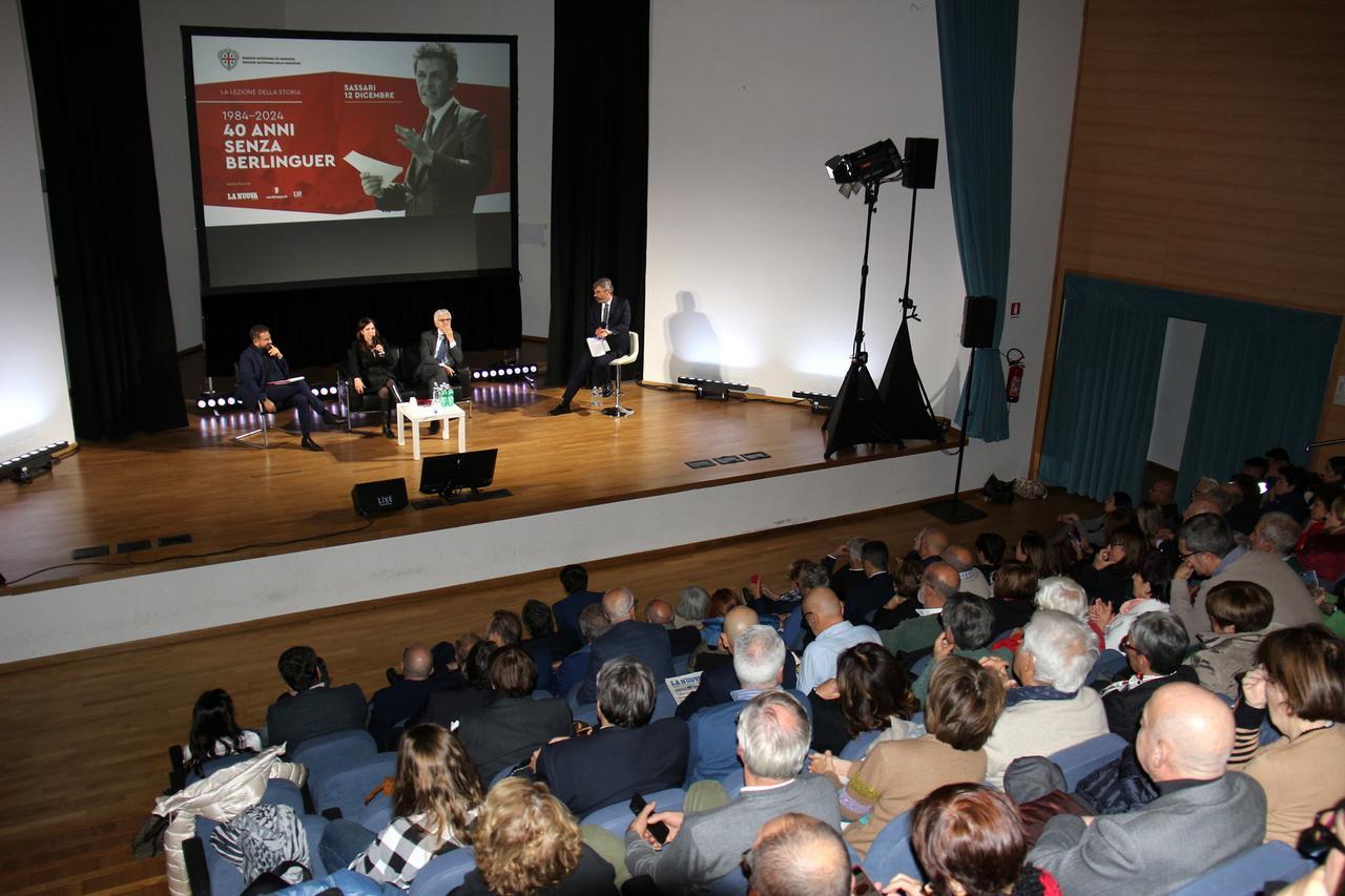 «Agli eredi politici di Berlinguer va il destino del nostro Paese»