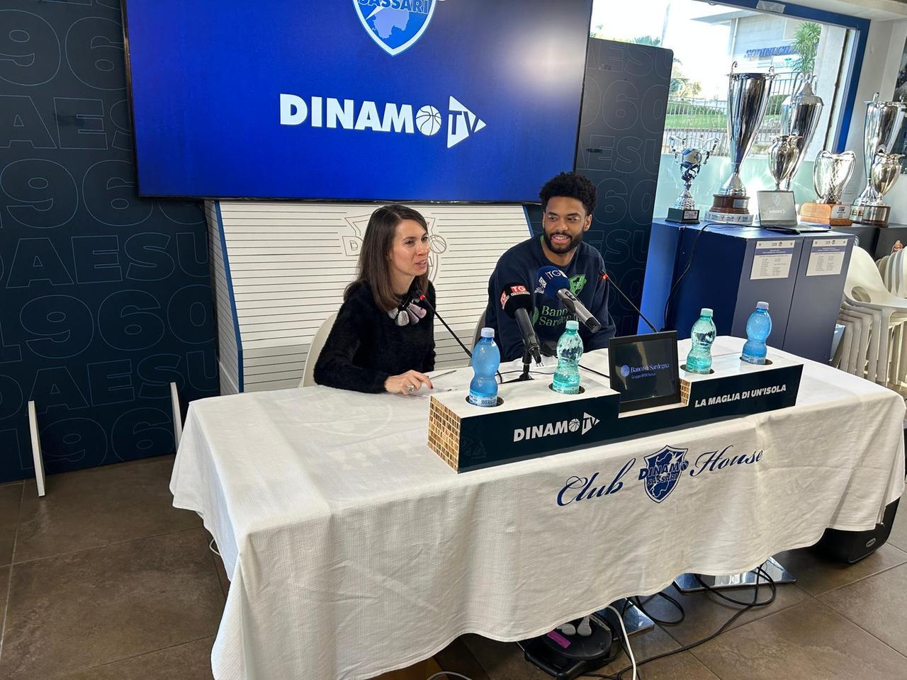 Basket, la Dinamo si prepara alla sfida contro Reggio Emilia che si gioca a Sassari