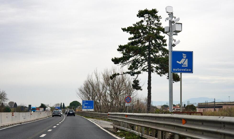 
	Il nuovo autovelox (foto Juri Autovino)

