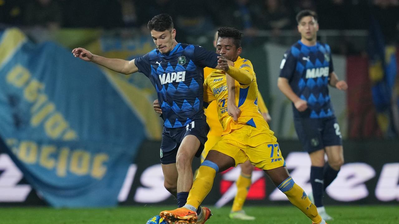 Il Sassuolo stende il Frosinone in rimonta: finisce 2-1