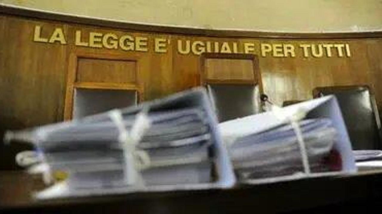 Un'aula di tribunale (foto d'archivio)