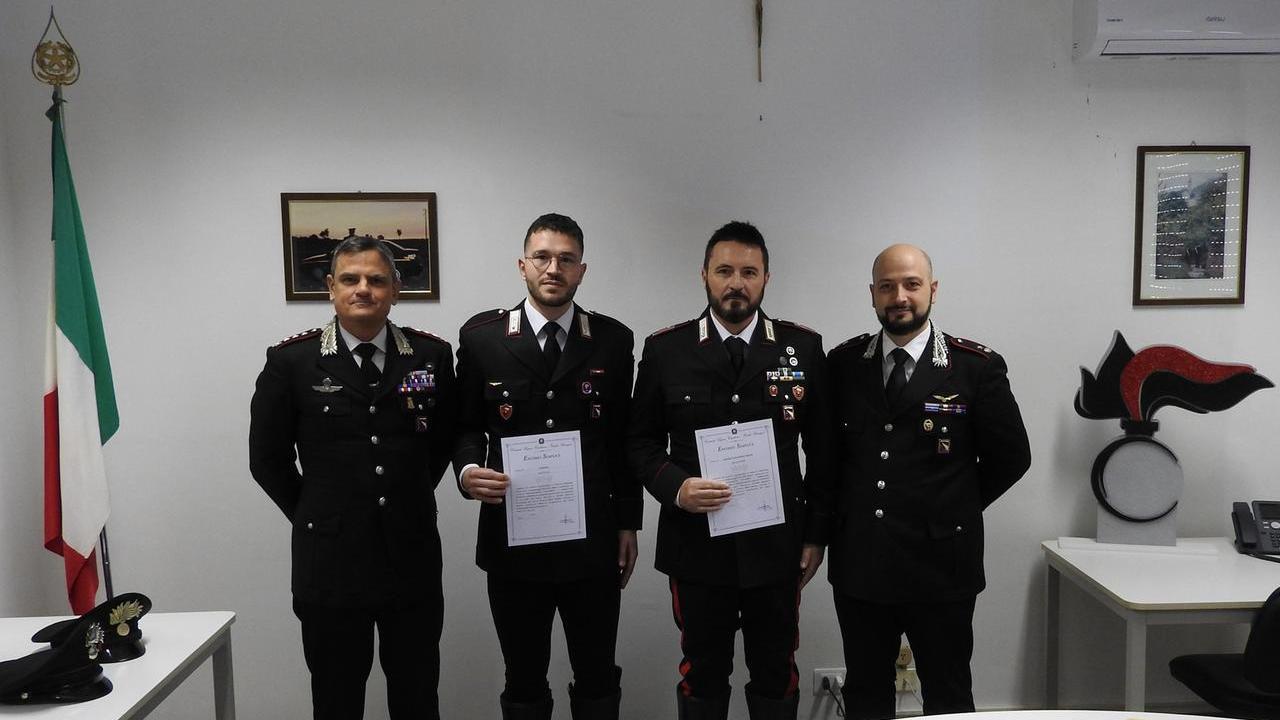 Sventarono un suicidio: encomio per due carabinieri di Copparo