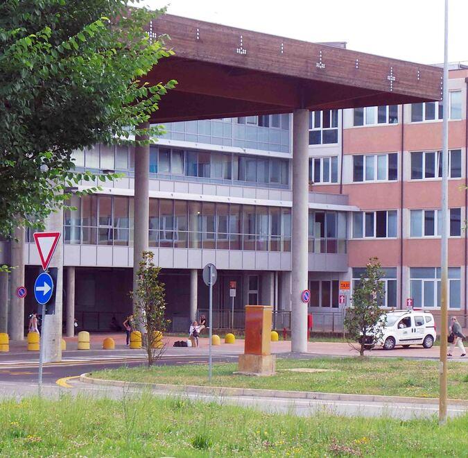 Ferrara, l’assicurazione non ha i soldi. Il Sant’Anna paga il risarcimento