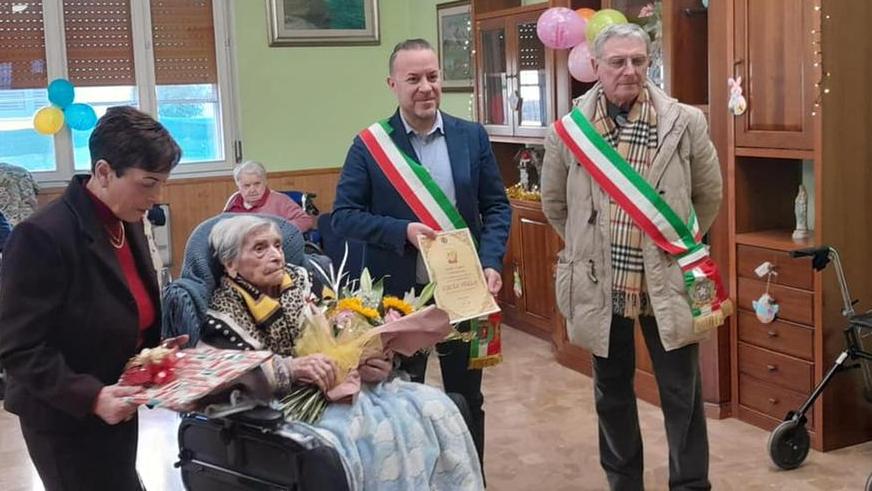 Jolanda di Savoia, grande festa per i 107 anni di Lucia