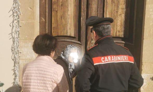 Truffe e raggiri online e via telefono: raffica di denunce in Sardegna