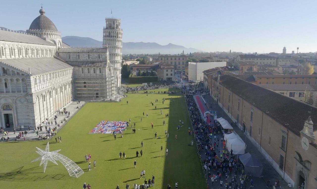 
	L'arrivo della Maratona di Pisa

