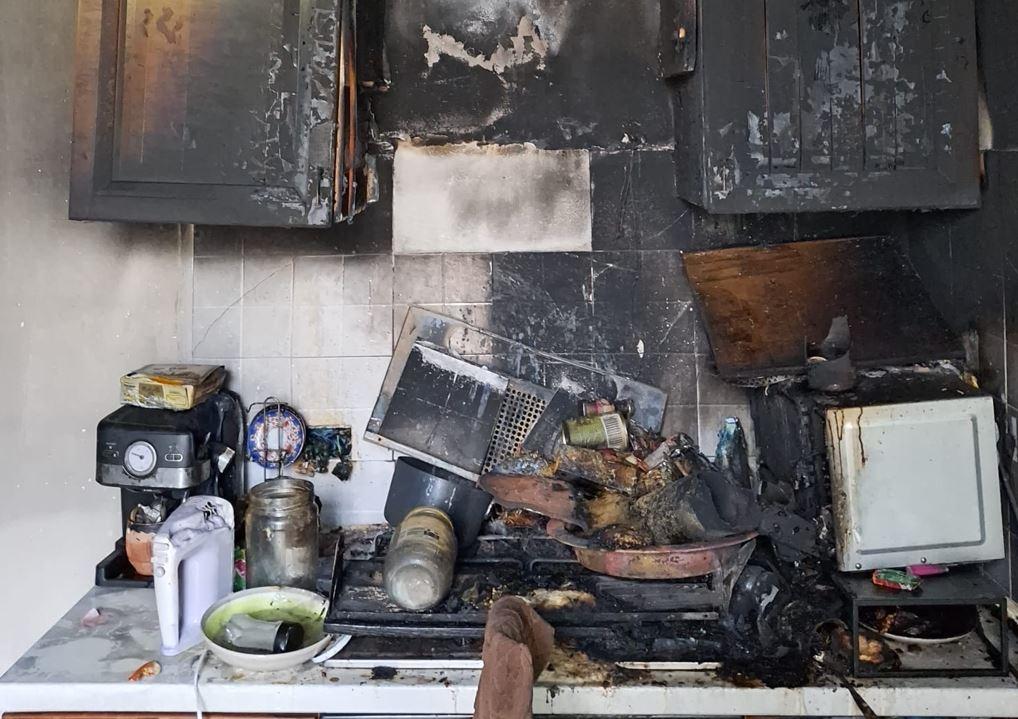 Cucina a fuoco a Bondeno, salvato un ragazzo