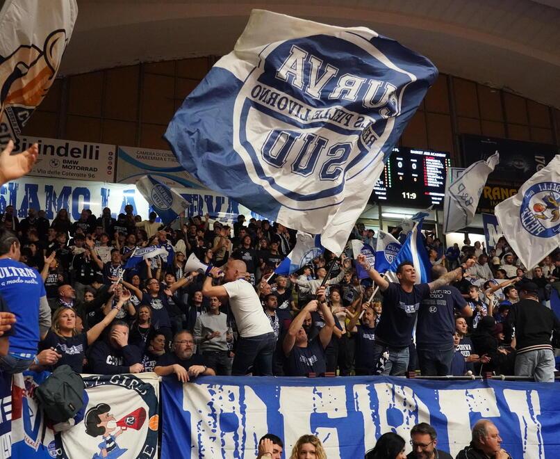 I tifosi (foto Silvi)