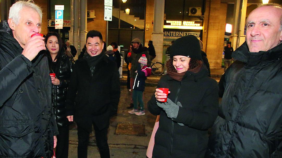 Reggio Emilia, il Natale accende anche la zona stazione