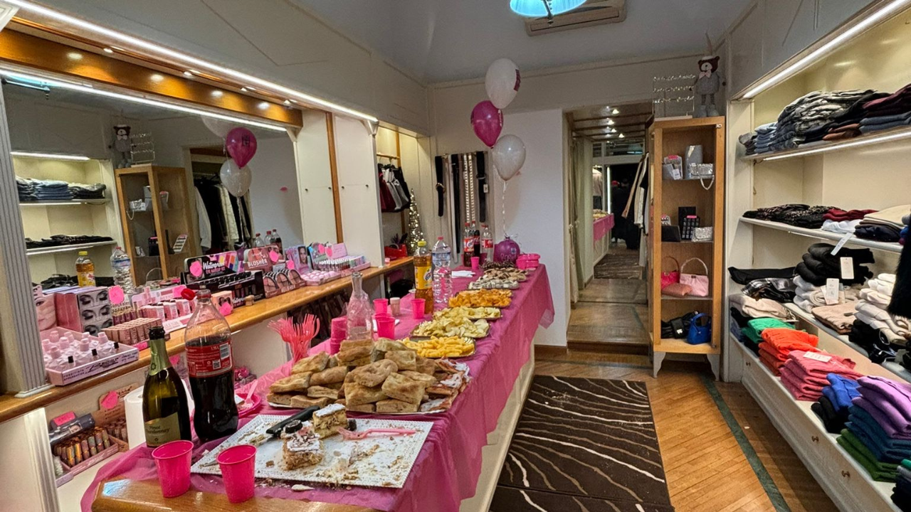 Il negozio nel giorno dell'inaugurazione