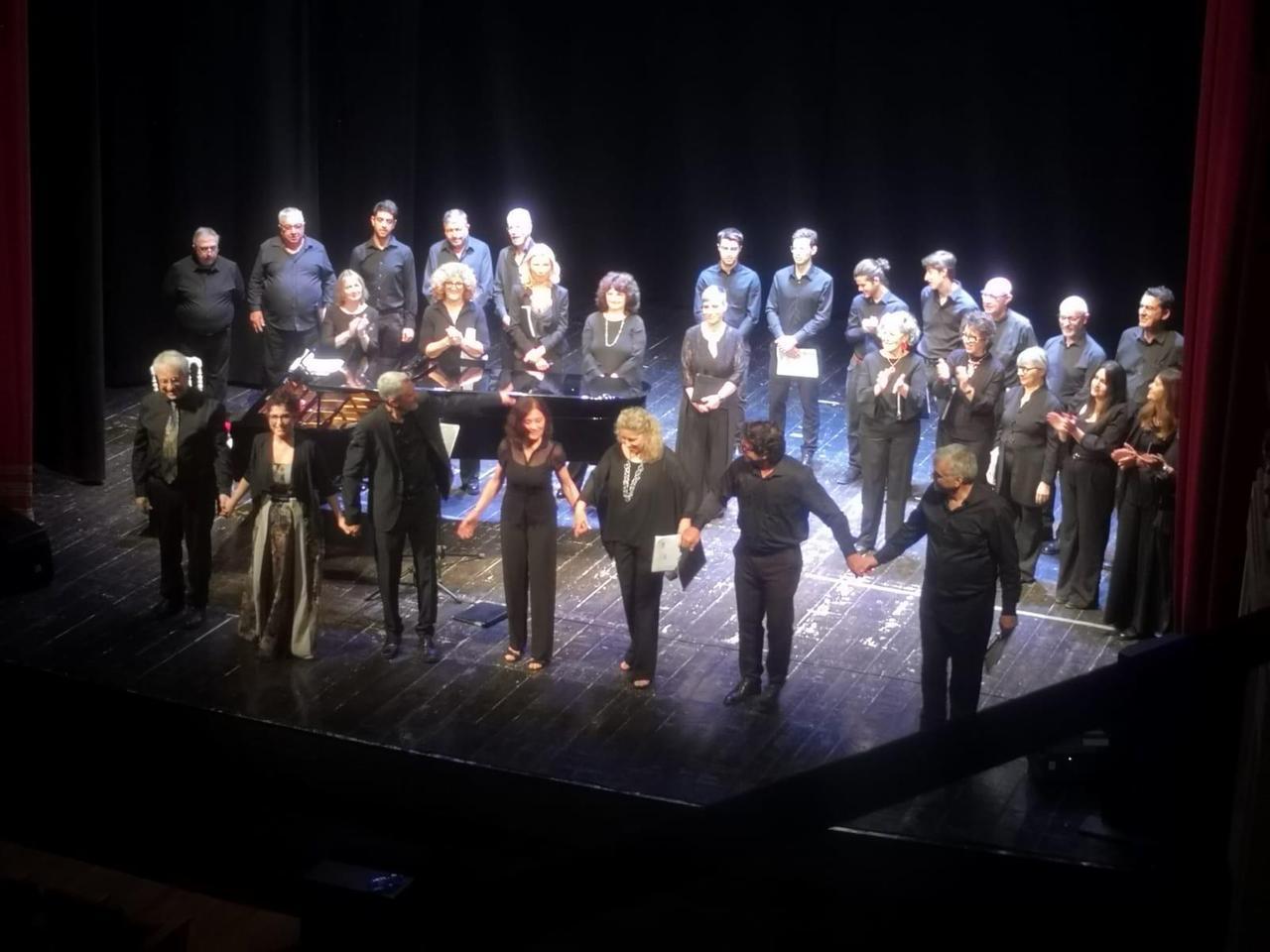 Livorno e il concerto di Natale in Duomo per i 40 anni del coro Rodolfo Del Corona