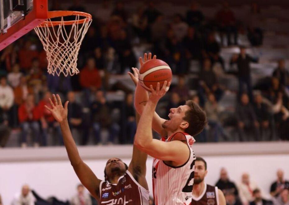 Cento, la Sella ritrova Alessandrini: «Sono felice dopo un brutto mese»