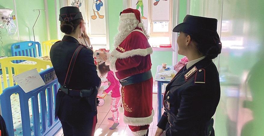 All’ospedale di Nuoro arriva il Babbo Natale dei carabinieri