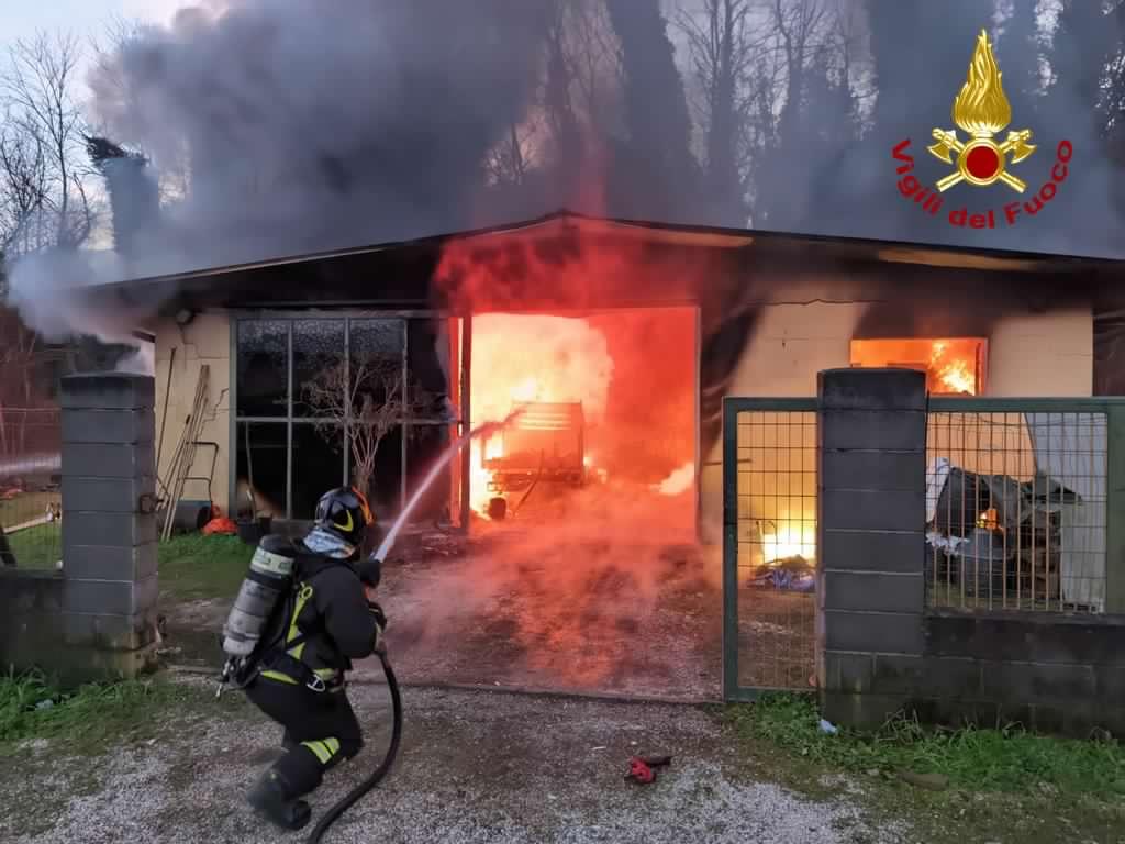 
	L'incendio a Camaiore

