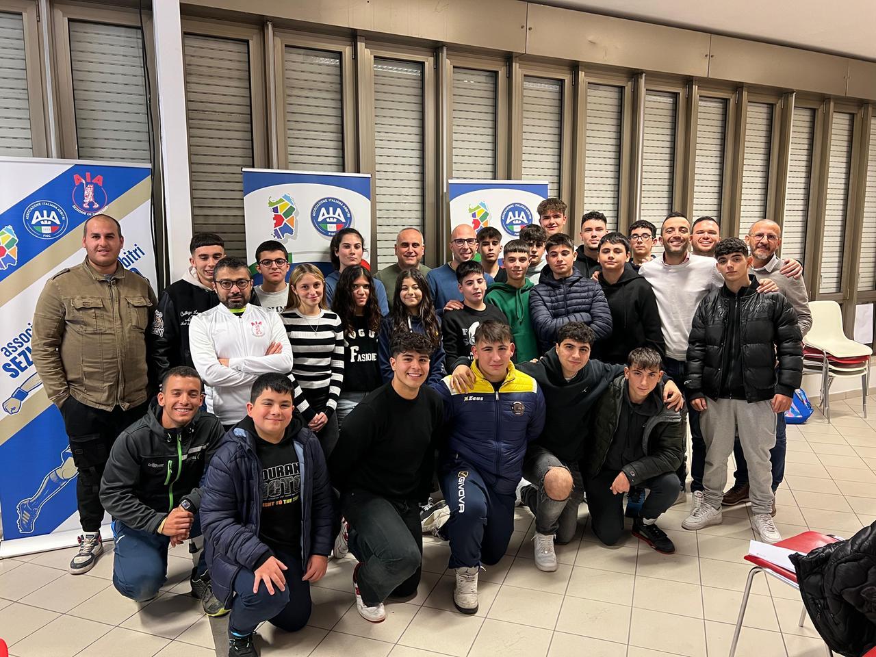 Fischietto che passione, ventuno nuovi arbitri in provincia di Oristano