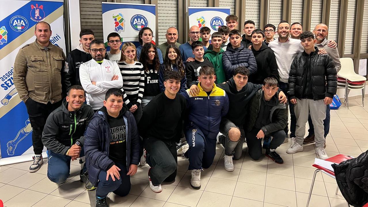 Fischietto che passione, ventuno nuovi arbitri in provincia di Oristano