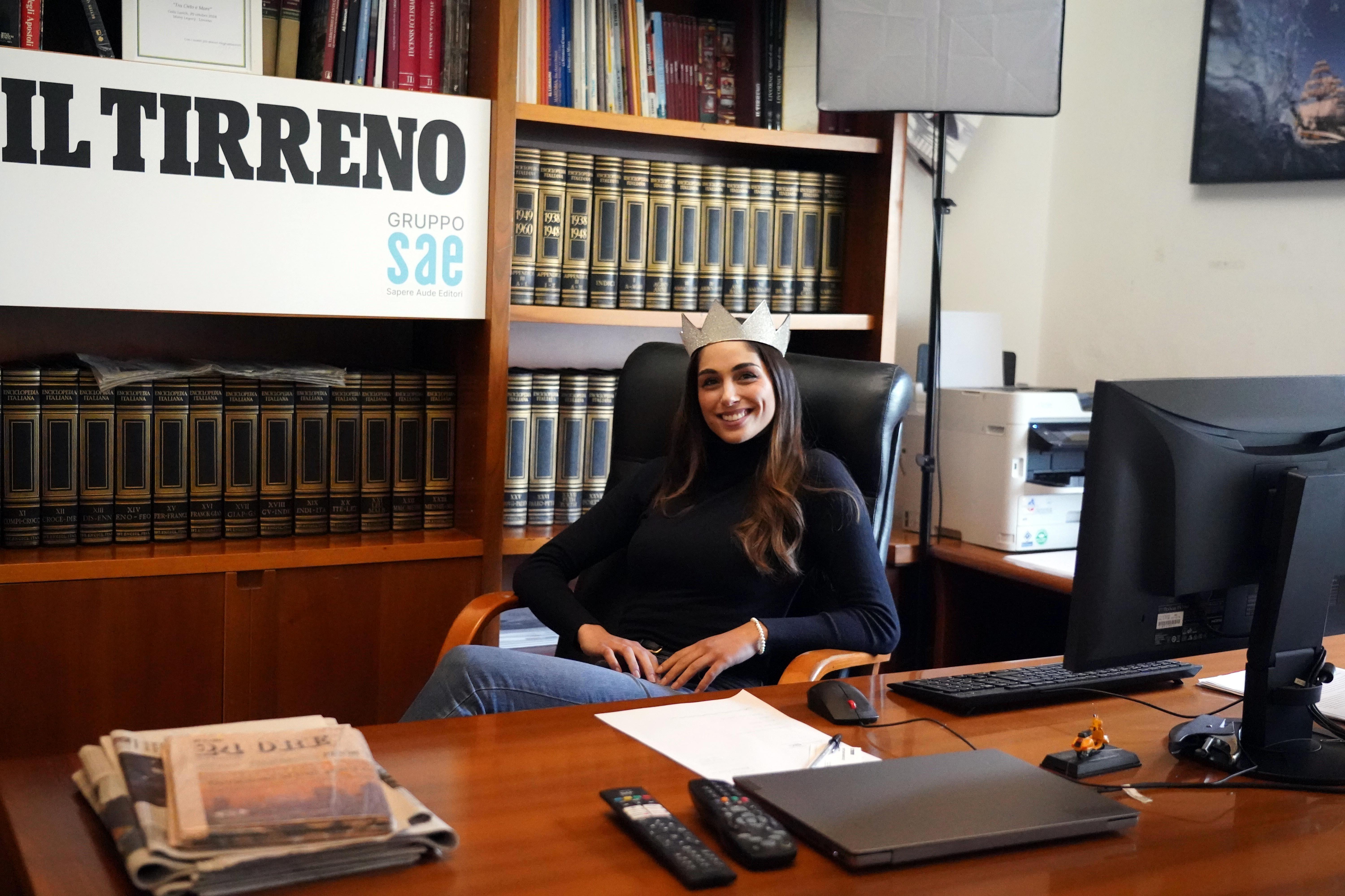 Ofelia Passaponti, Miss Italia 2024: «La bellezza è una responsabilità, mi chiamano valletta ma non è un insulto» – Video