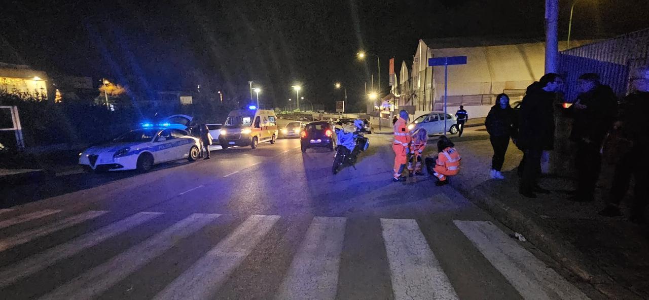 Sassari, un altro pedone investito sulle strisce: è una donna che attraversava in via La Malfa