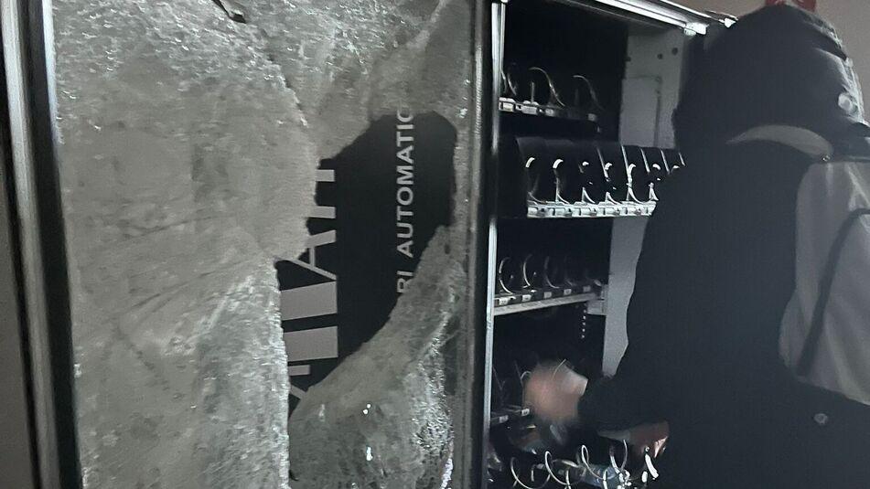 Pisa, blitz nel corso dell’occupazione: devastato l’istituto “da Vinci. Ci sono dei video