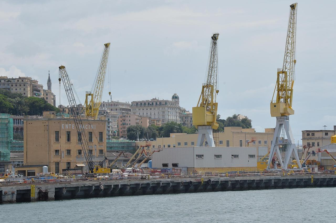 
	Porto di Genova Voltri (foto d'archivio)

