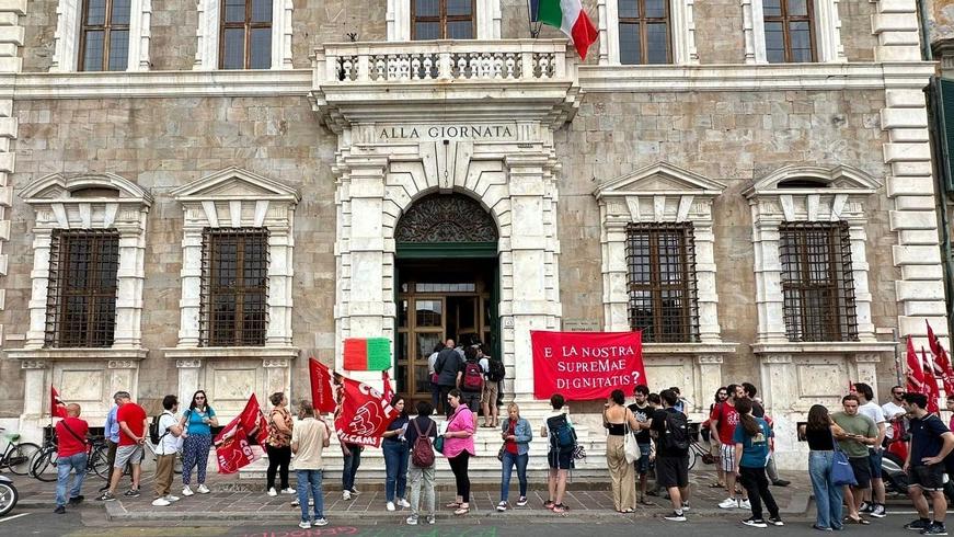 Università di Pisa, tagli sugli appalti e sciopero dei lavoratori. Filcams: «Sono a rischio 30 posti»