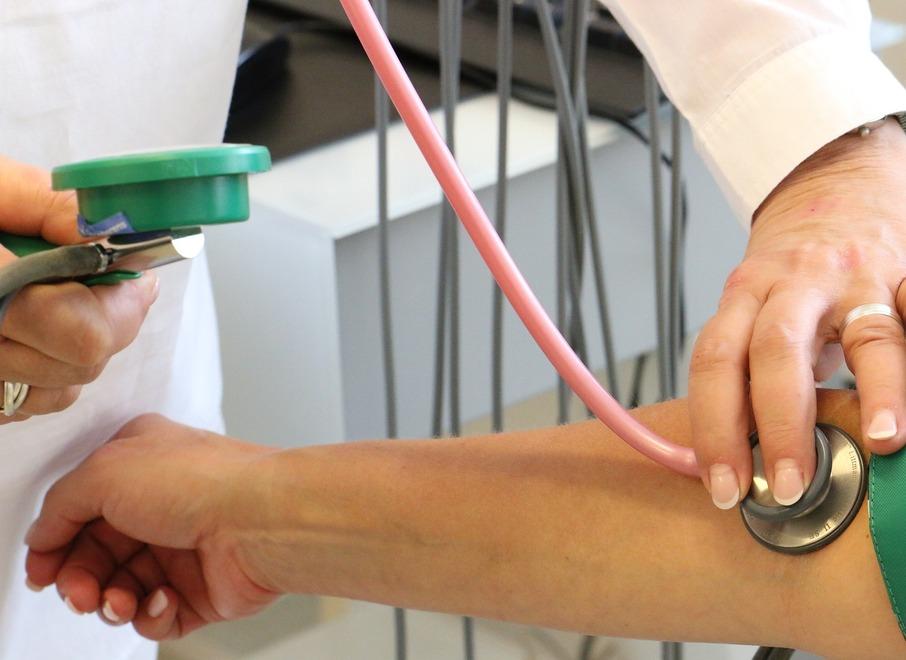 Follonica, va in pensione un altro medico: «3mila cittadini senza dottore»