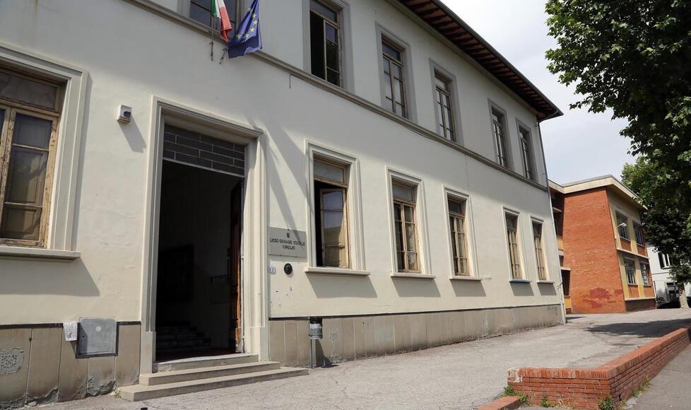 
	L'istituto

