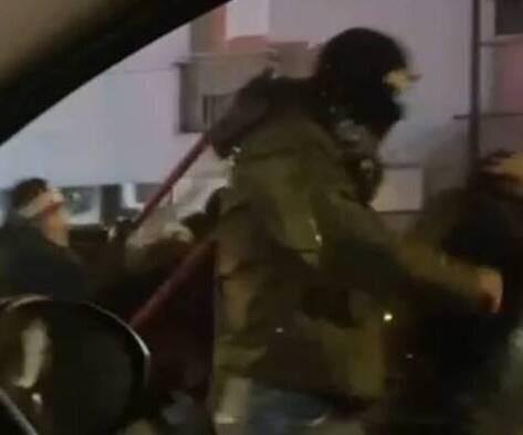 Aggredì i tifosi rossoneri, confermato Daspo di 8 anni per un ultras