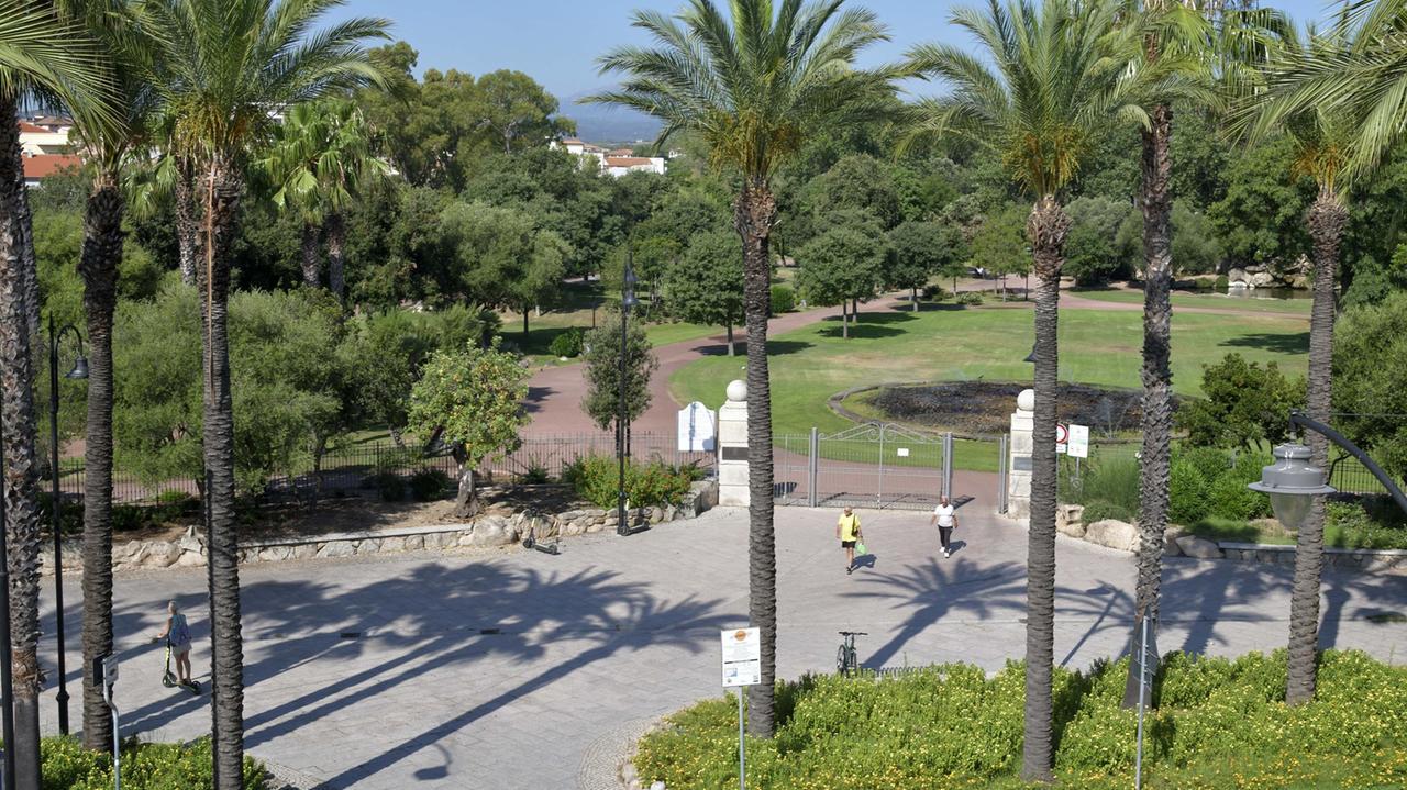 Vento forte a Olbia, il sindaco Nizzi chiude il parco Fausto Noce