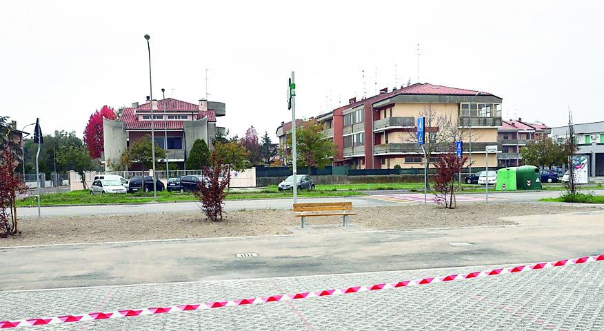 Comacchio, padre e figlia aggrediti dai ladri sorpresi a rubare