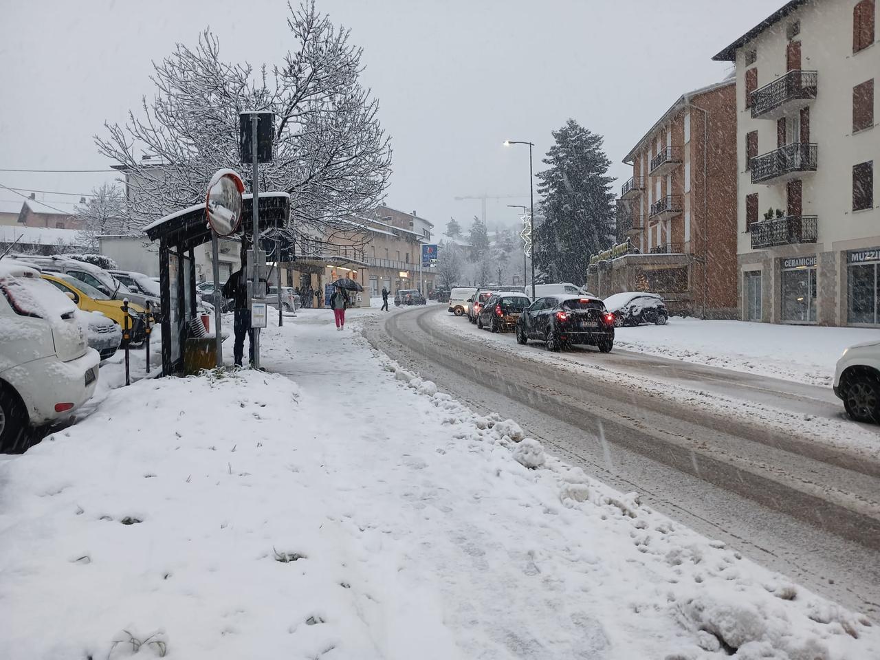 Nevicata in Appennino, Castelnovo Monti imbiancata
