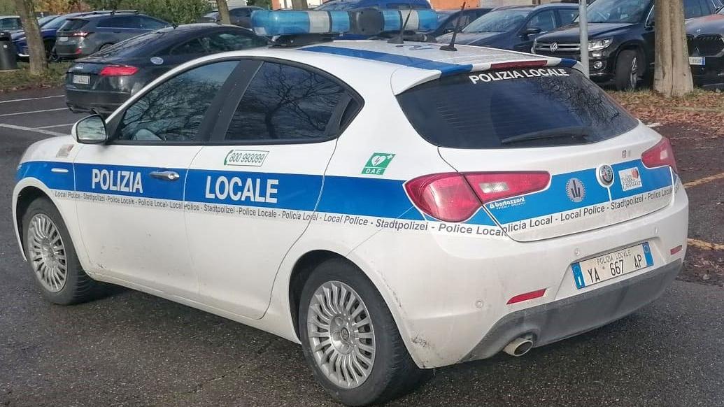 La polizia locale dell'Unione Terre di Castelli è intervenuta per regolare la viabilità