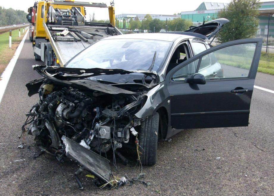 Schianto sull’A22, feriti padre e figlia