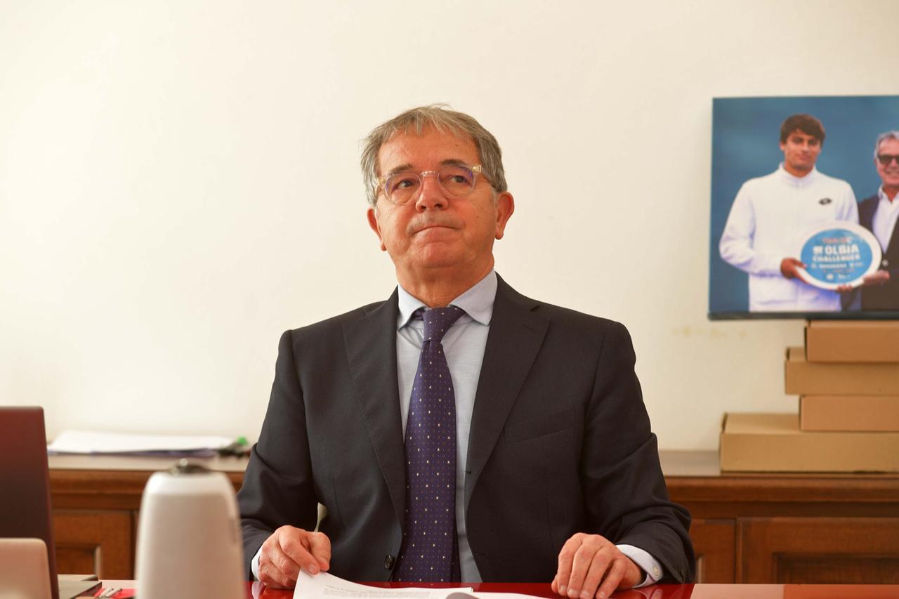 
	Il sindaco Settimo Nizzi

