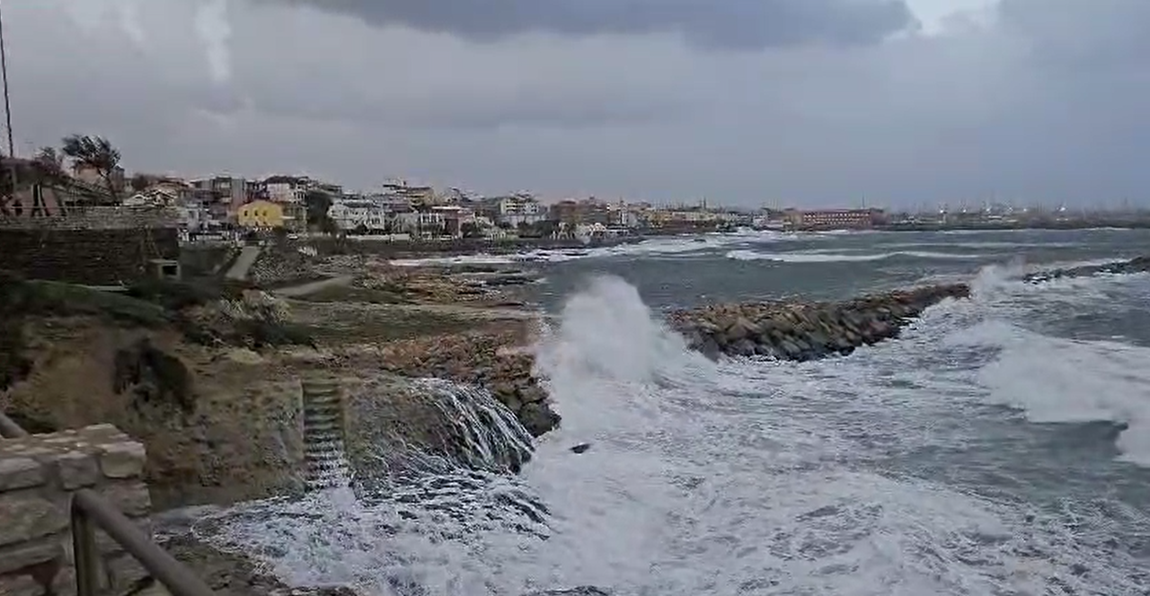 Maltempo a Porto Torres, il sindaco attiva il Centro operativo della protezione civile