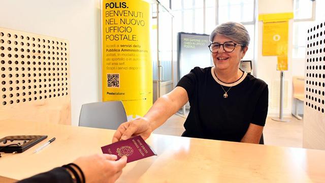 Sassari, in sette uffici postali è possibile richiedere o rinnovare il passaporto elettronico