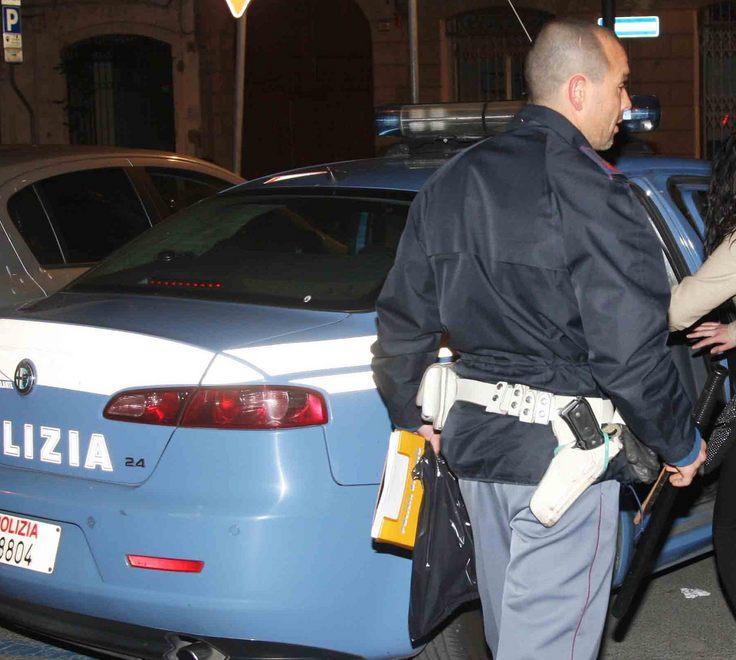 Svuota un garage, bloccato dai residenti 