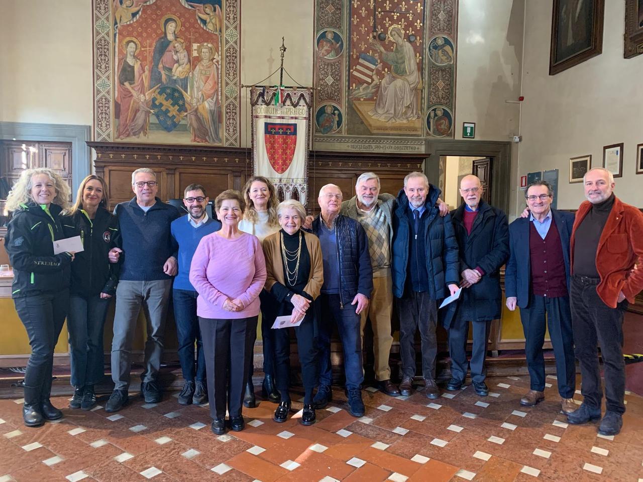 La massoneria di Prato dona una tonnellata di pasta a quattro associazioni