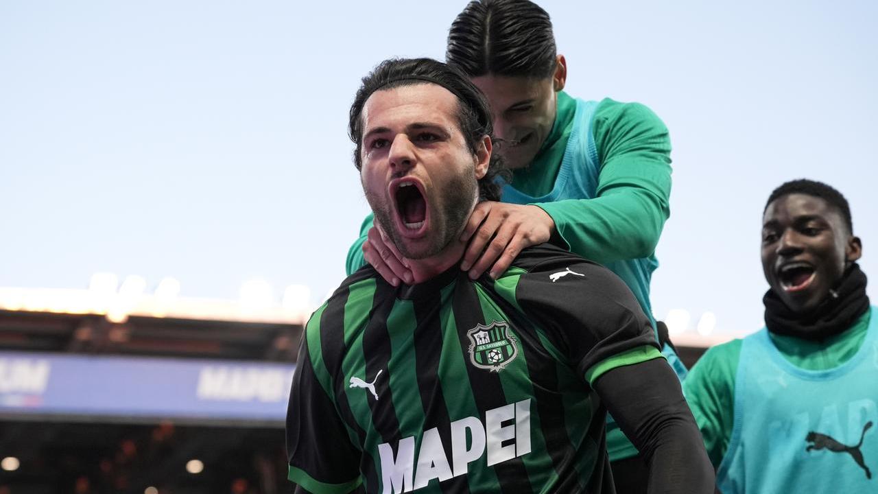 L'esultanza di Pierini, match winner contro il Palermo